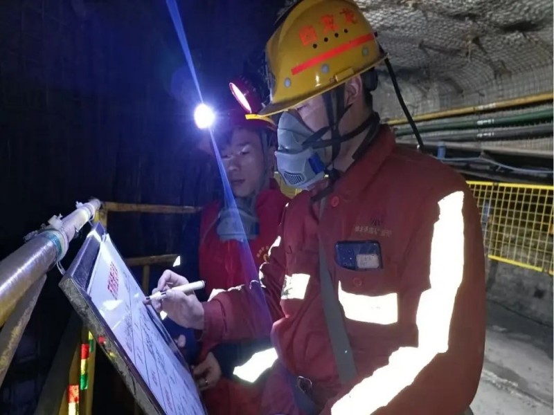 231745394816496958.jpg 1.jpg