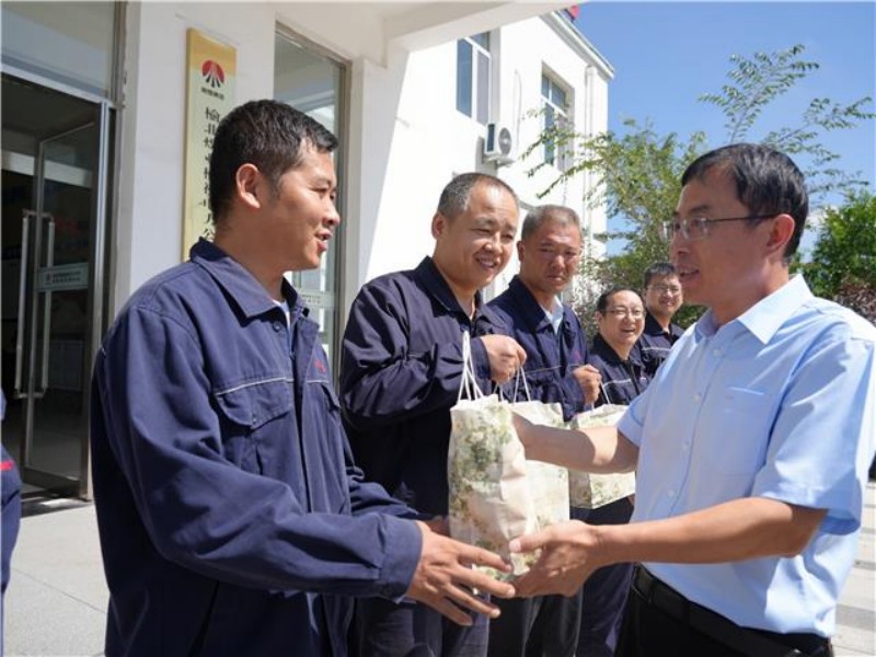 081757325995450621.jpg 2.jpg